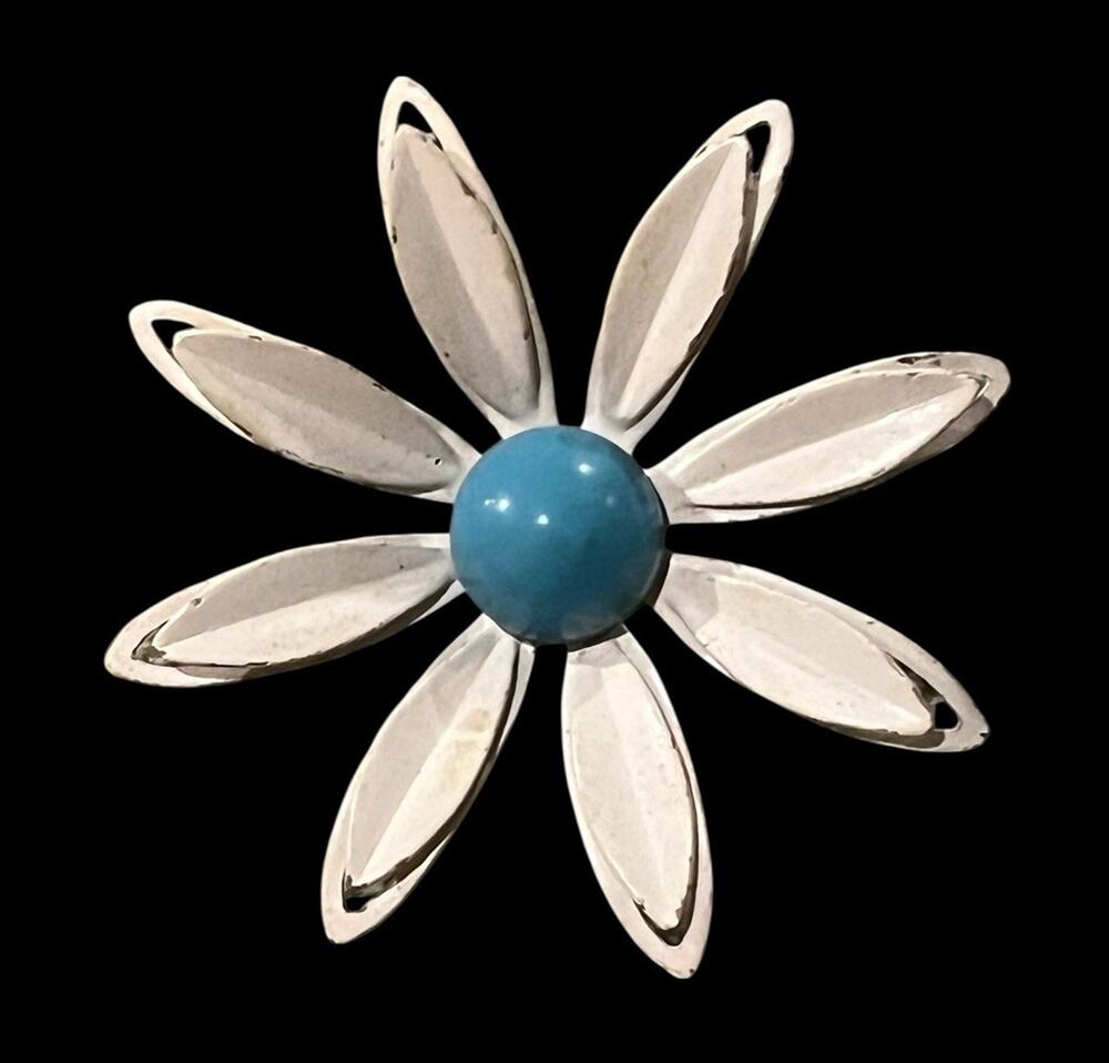 Vintage White Daisy Flower Brooch Pin 1960's Blue Center 1.75” Flower Power
